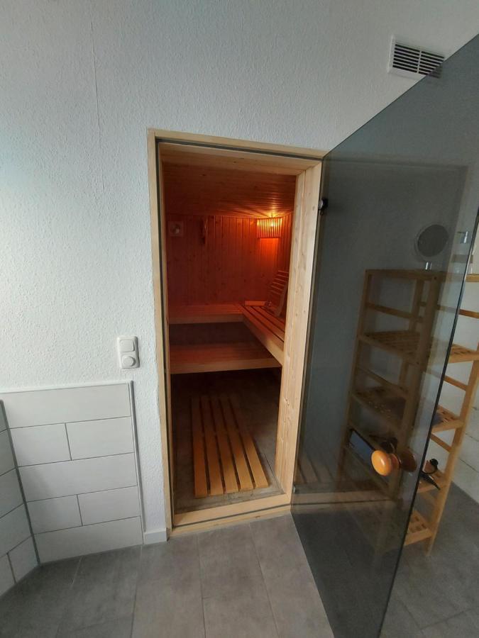Ferienwohnung Uhlenbusch Paradise Friesoythe Bagian luar foto