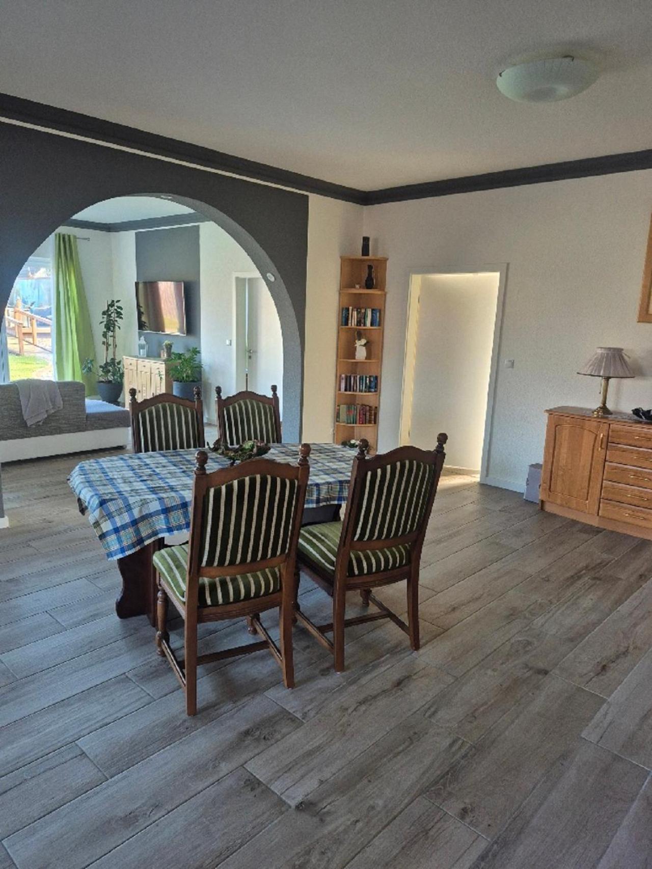 Ferienwohnung Uhlenbusch Paradise Friesoythe Bagian luar foto